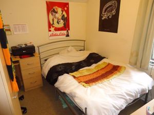 Photo 8- click for photo gallery